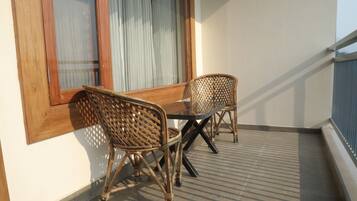 Family Suite | Outdoor dining