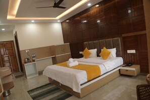 Family Suite | Free WiFi - Hotel Radha Vallabh (Ukhimath)