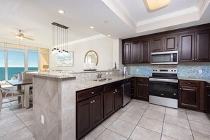 Condo, 3 Bedrooms | Private kitchen - Phoenix Orange Beach 905 3 Bedroom Condo (Orange Beach)