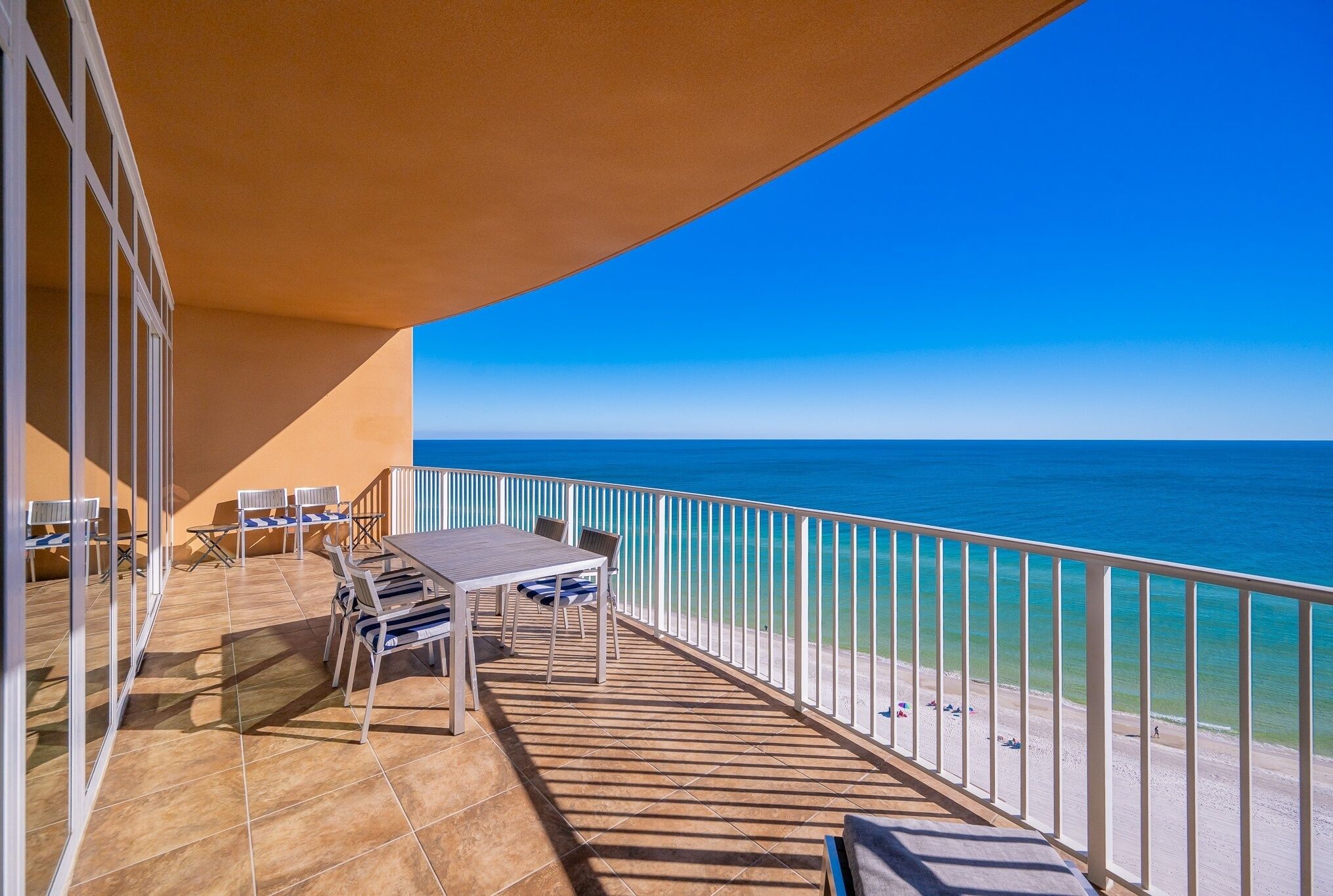 Condo, 3 Bedrooms | Property grounds