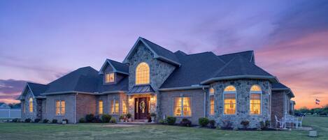 House, 3 Bedrooms | Exterior