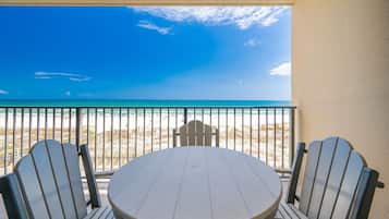 Condo, 3 Bedrooms | Outdoor dining