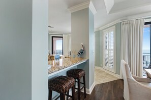 Interior - SeaChase 1203C Beautiful spacious unit 4 bedrooms and nearly 3000 sf (ORANGE BEACH)