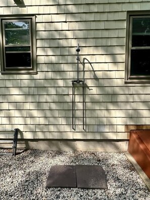 Property grounds - 24 Riverbank Road. Footbridge Beach Cape! (Ogunquit)