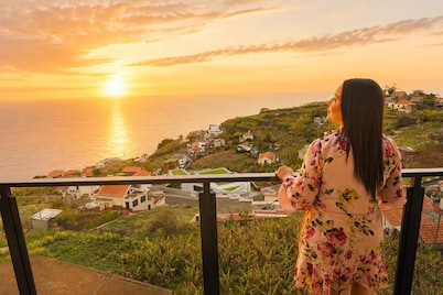 Horizon Pearl Madeira Stunning and memorable view of the sea horizon