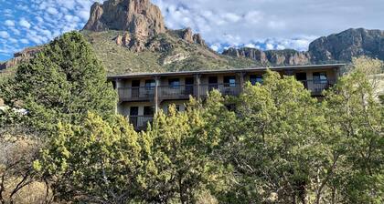 Chisos Mountain Lodge