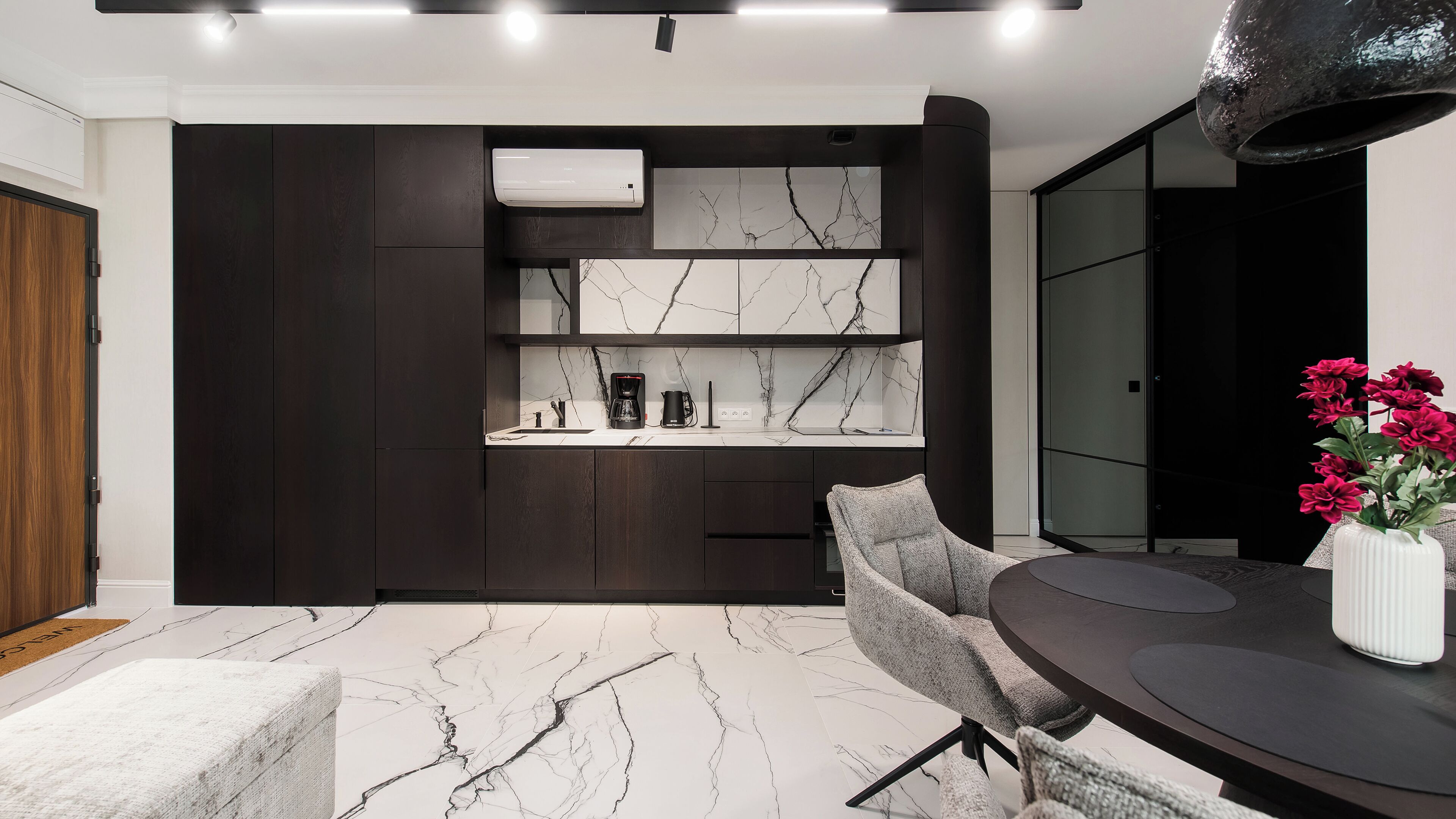 Apartment | Private kitchen | Fridge, stovetop, electric kettle, cookware/dishes/utensils