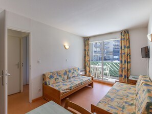 Apartment | Exterior - Central Renovated Stay for Four (Germ)