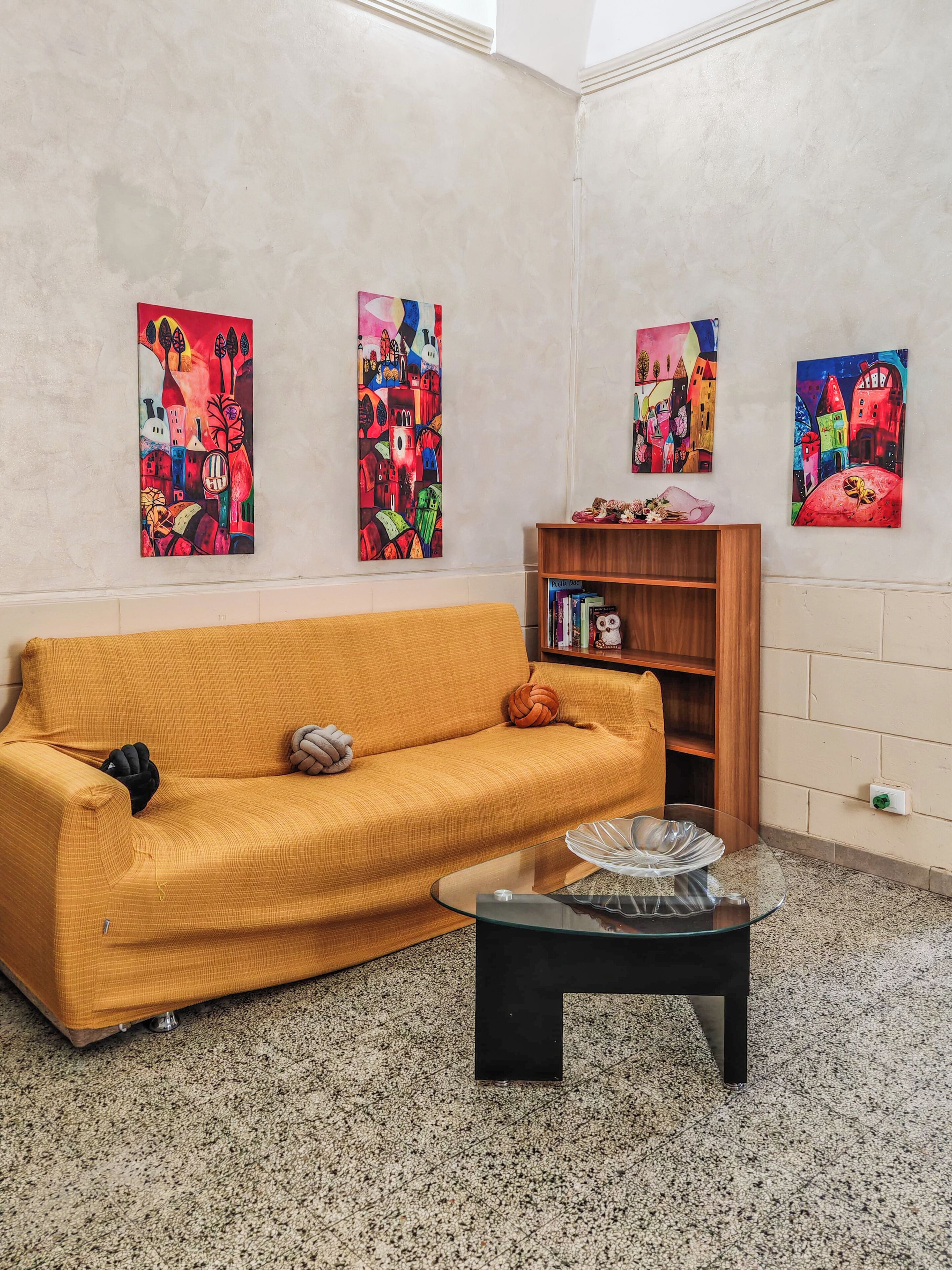 Appartamento, patio | Ferro/asse da stiro, Wi-Fi gratuito