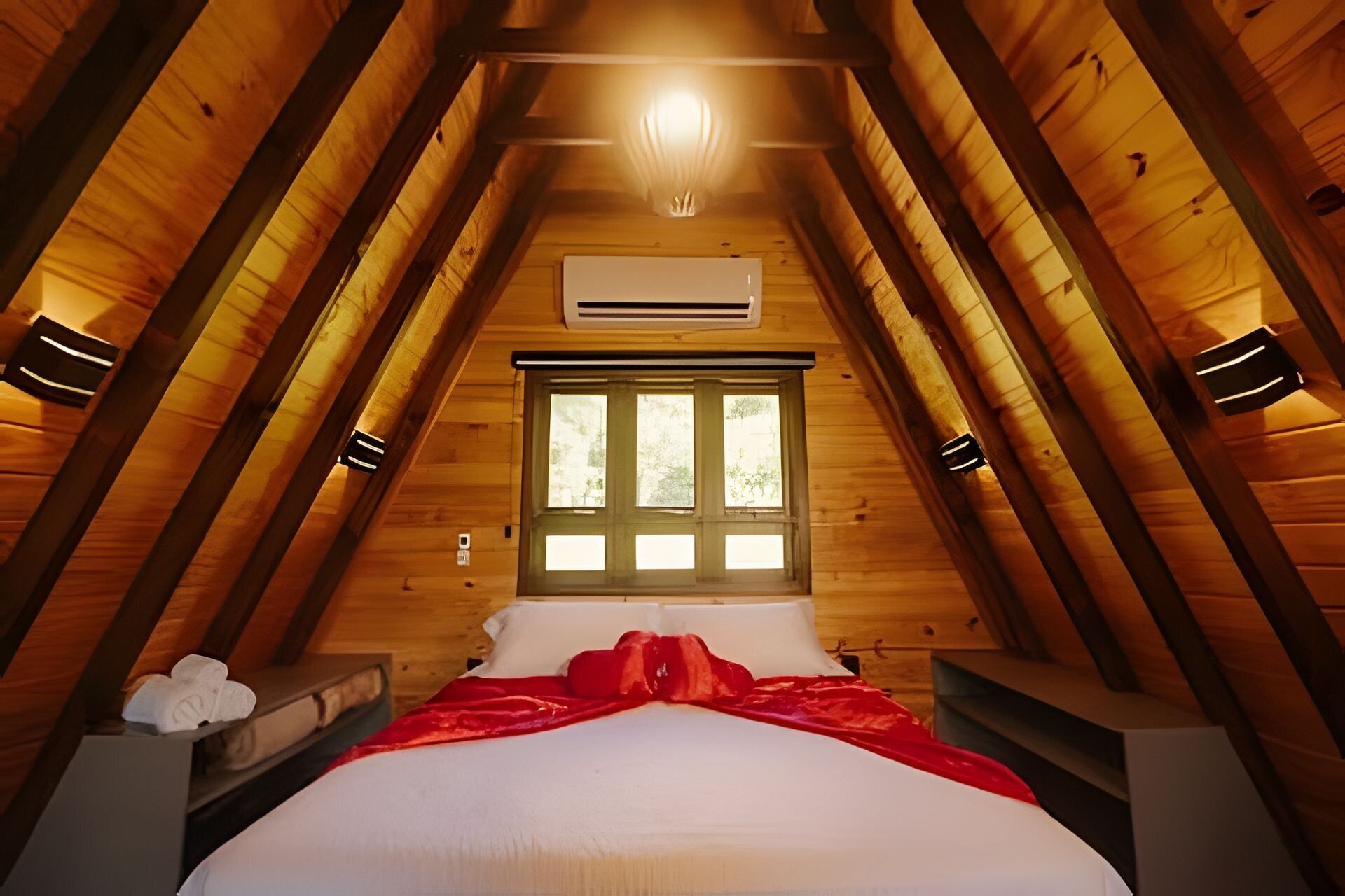Comfort Cabin | Free WiFi