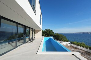 Pool - Villa Marita – Private Seafront Estate (Vidovac Cesarički)