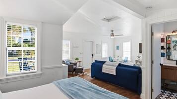 Iron/ironing board, travel crib, WiFi, bed sheets