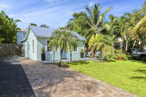 Exterior - Paradise Pool Cottage House, Delray Beach (Delray Beach)