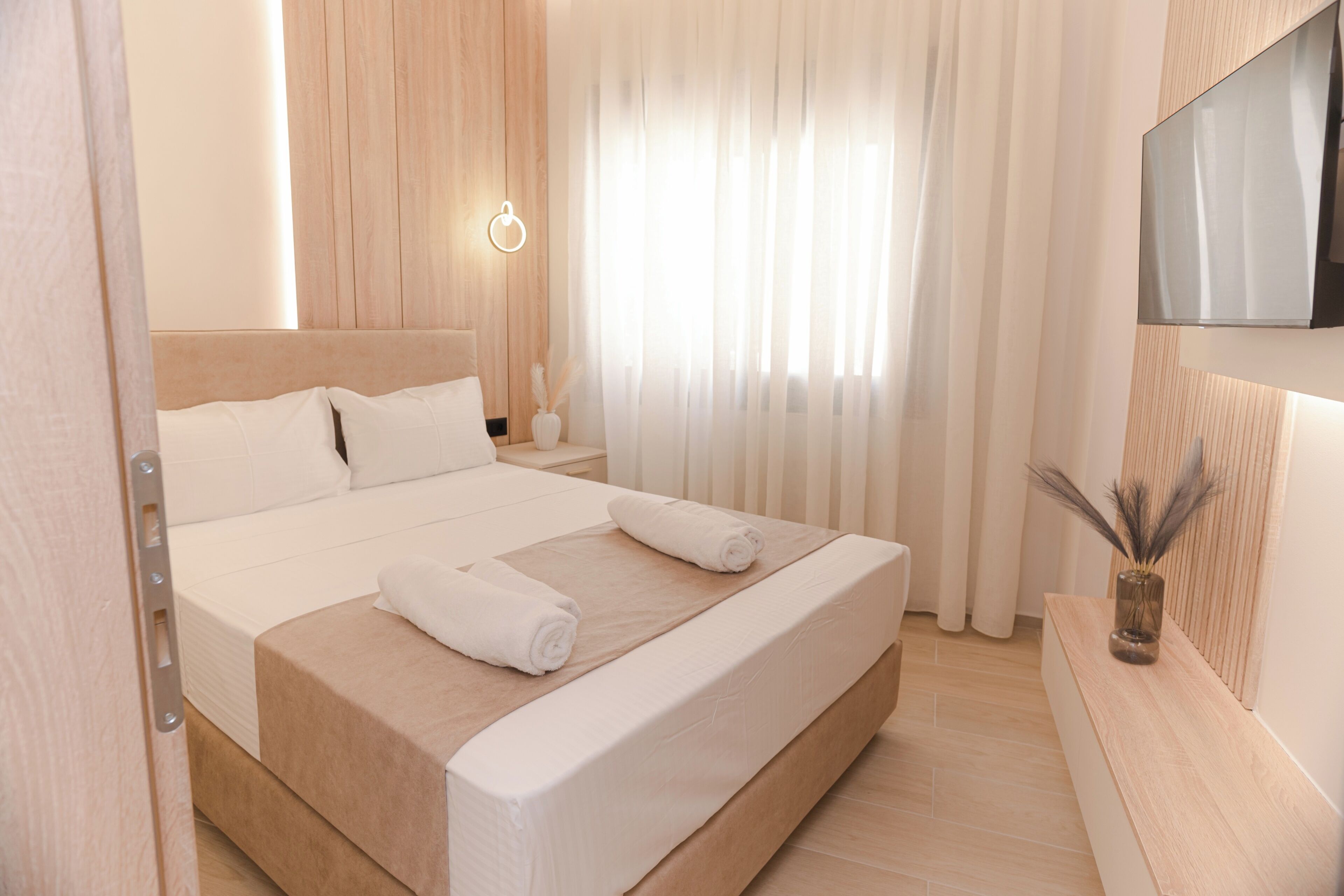 Ground Suite | Cortinas blackout, quartos à prova de som, ferros/tábuas de passar roupa