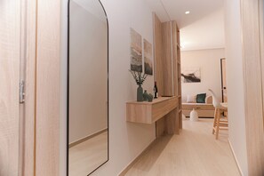 Second Floor Quadruple Suite With Terrace | Área de estar