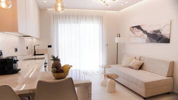 Second Floor Suite With Terrace | Woonruimte