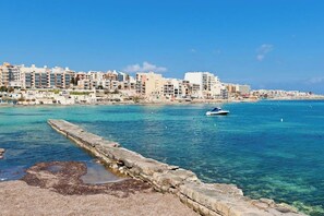 Vlak bij het strand