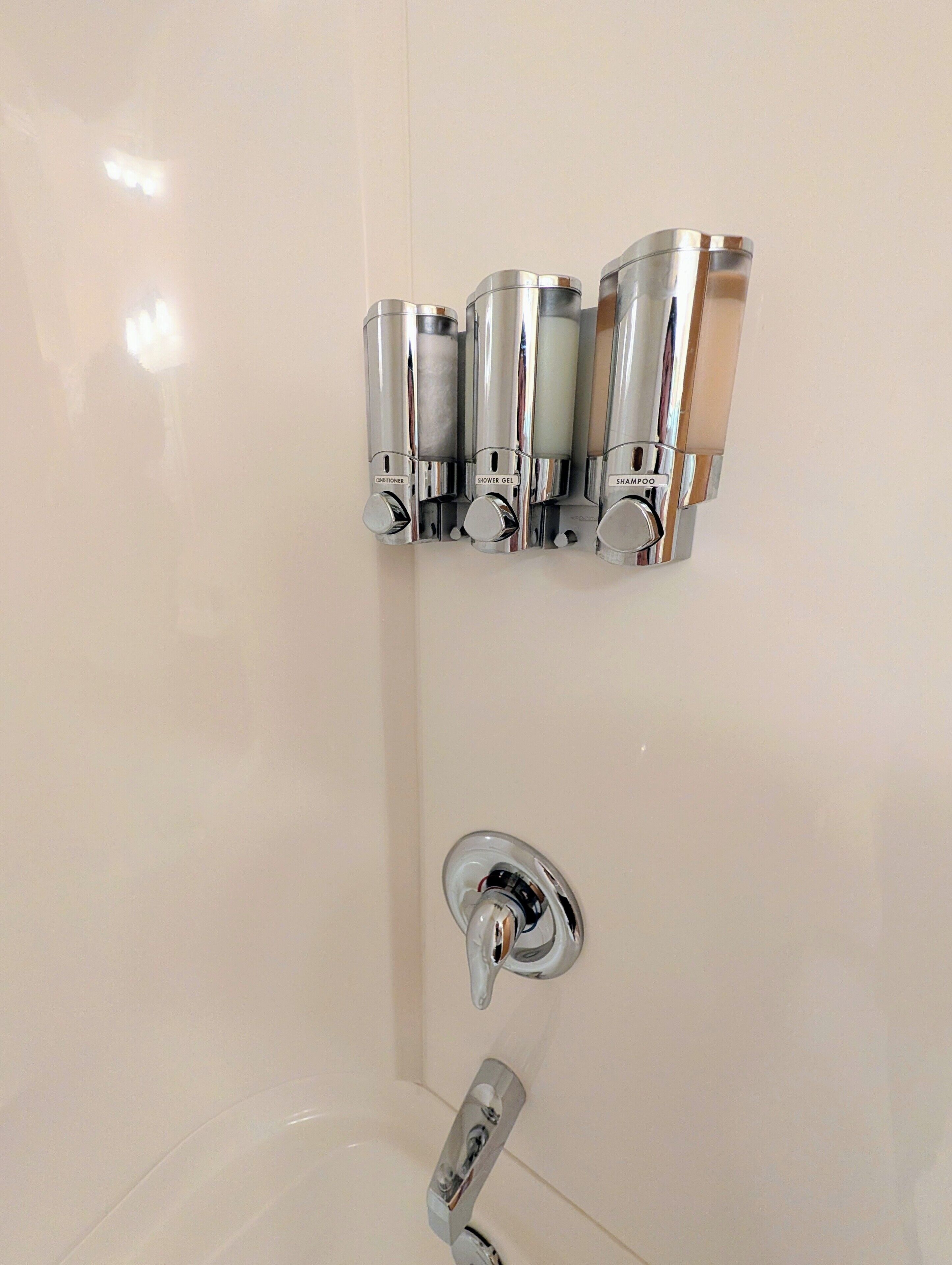 Hair dryer, towels