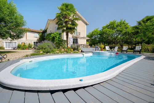 Gite L'aventura: Privileged Setting with Mountain Views