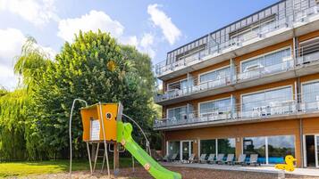 Apartment | Bahagian luar