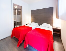 1 habitación y ropa de cama 