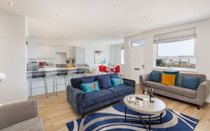 TV - Culver Coast Apartment (Sandown)