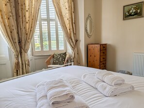 Iron/ironing board, free WiFi, bed sheets - Sandlands - Perfect central location (Ryde)