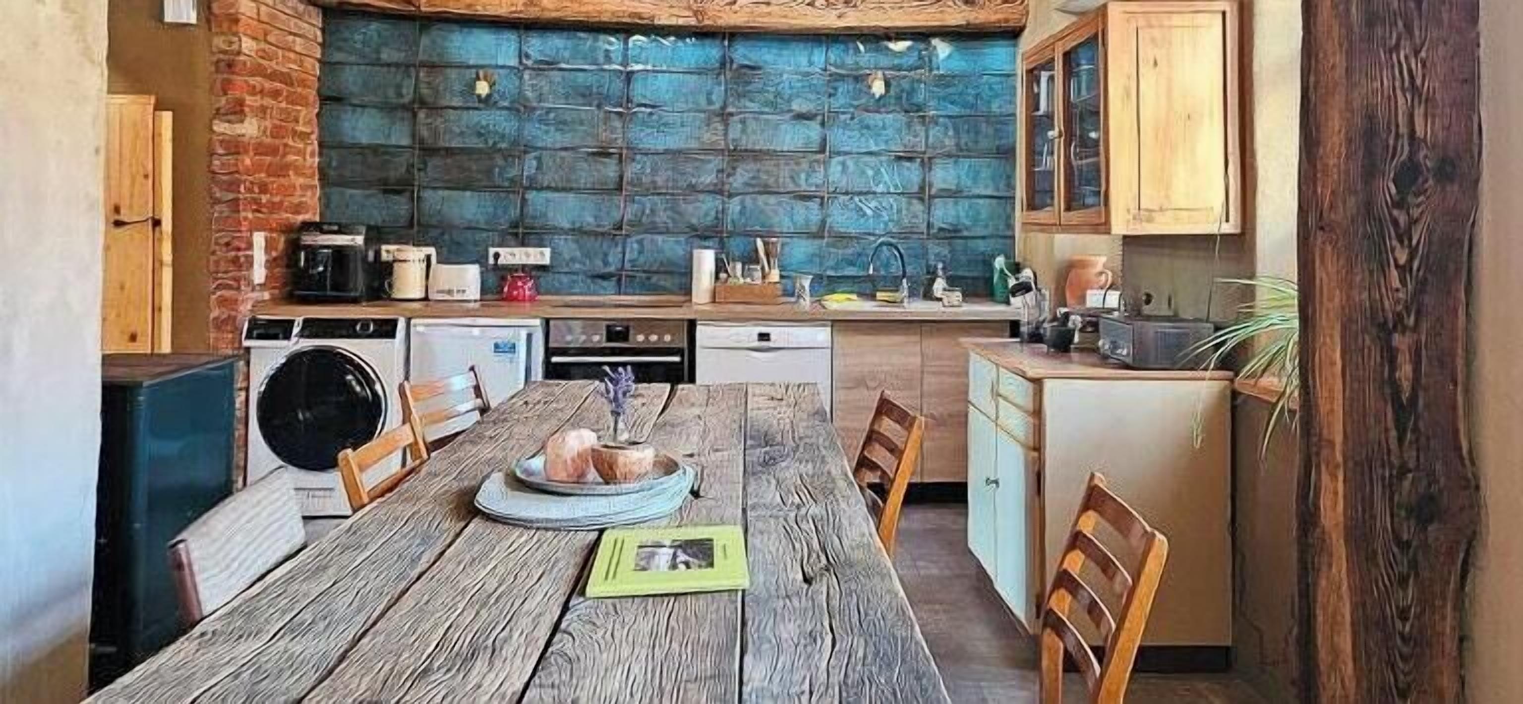 Oven, dishwasher, coffee/tea maker