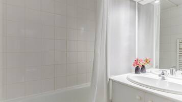 House | Bathroom