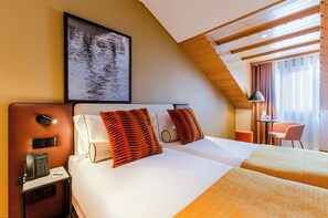 Double or Twin Room (Mansard) | In-room safe, desk, soundproofing, WiFi (free)