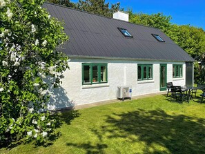 Outdoor dining - Historic house from 1887 near Nationalpark Thy (Bedsted)