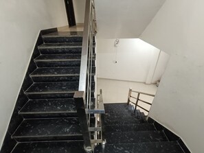 Interior - Hotel Shriji Nikunj (Mathura)