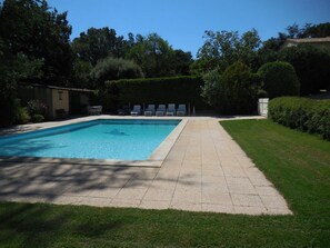 Pool - Holiday Home 'La Magnanerie' with Shared Pool, Shared Terrace and Shared Garden (Fontarèches)