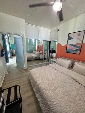 Room - Ocean & Lagoon View In Condado, King Bed (San Juan)