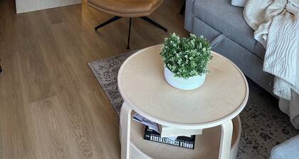New modern cozy 1 bdrm 1 bath condo in the heart of Aldergrove