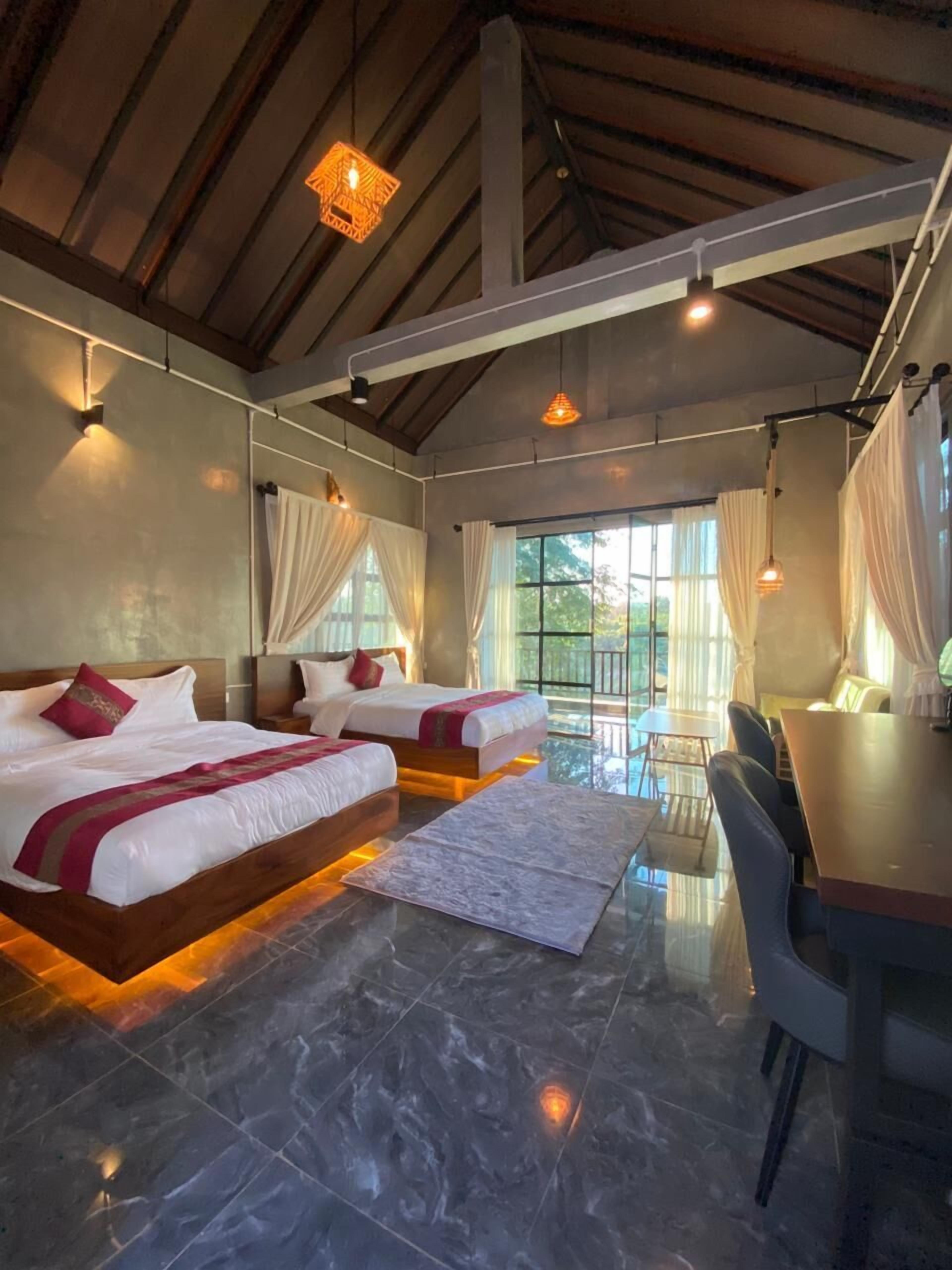 Family Room, Balcony, River View | Egyptian cotton sheets, premium bedding, free minibar, laptop workspace