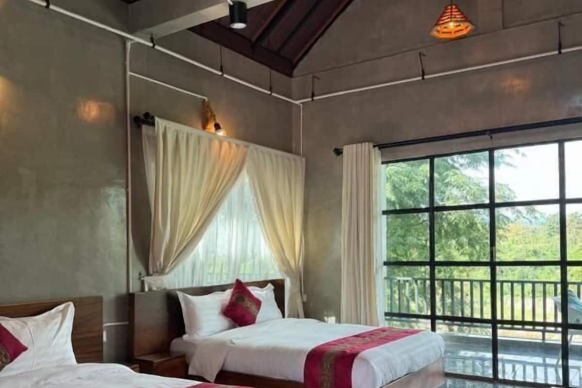 Chambre Double Deluxe, balcon, vue fleuve | Draps en coton égyptien, literie de qualité supérieure