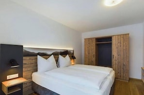 Room - Vrbo Property (Stockach)