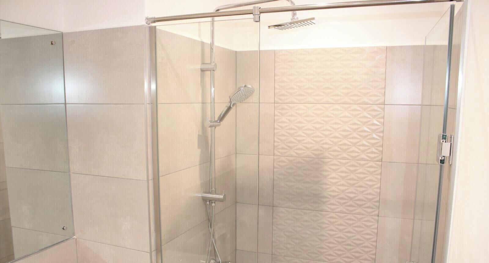 Apartment, Balcony | Bathroom | Towels
