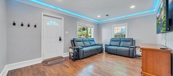 Charming Whole House In The Heart of Daleville