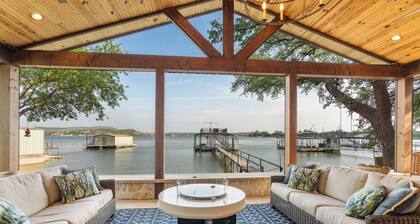 Lady of the Lake- Dock, Ping Pong and Lakefront Covered Porch