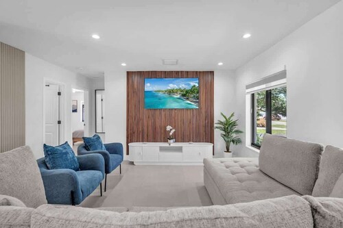 Casa Mimosa Family Tropical Oasis with Pool