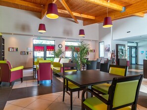 Apartment | Reception - Art Village Apartment for Four (Pont-Aven)