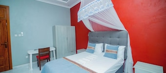 Kinindo Light Hotel