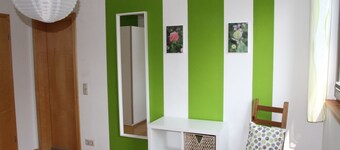 Spacious, well-equipped apartment on the outskirts of the village.  Located directly on hiking trails.