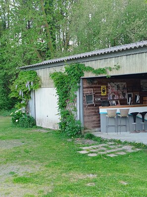 Utendørsservering