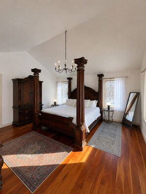 3 bedrooms, desk, free WiFi, bed sheets