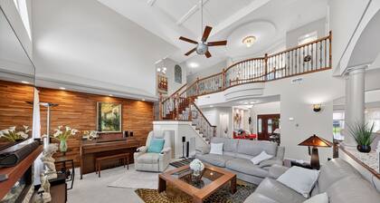 NEW! Milford Quiet Coastal Retreat 3BR Sleeps 8