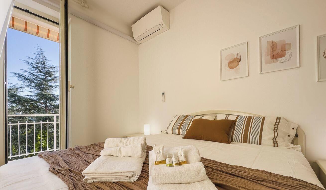 2 camere, ferro/asse da stiro