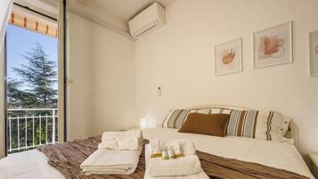 2 camere, ferro/asse da stiro